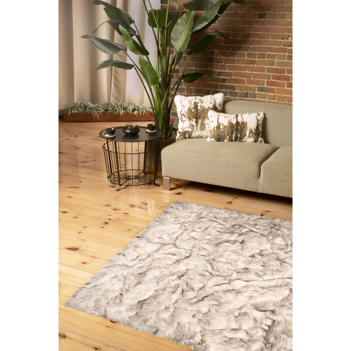 Luxe Hudson Faux Sheepskin Rug 5x8 Natural Soft Textured Indoor Image 3