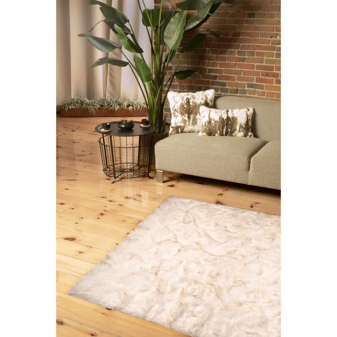 Luxe Hudson Faux Sheepskin Rug 5x8 Natural Soft Textured Indoor Image 6