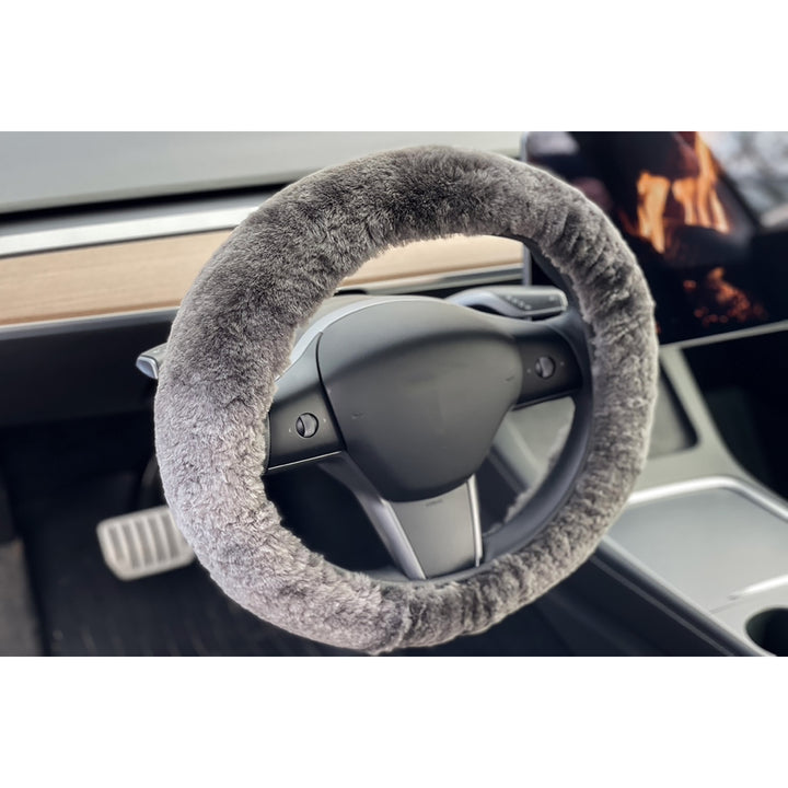 Natural Automotive Classic Sheepskin Steering Wheel Cover  1-Piece Image 8
