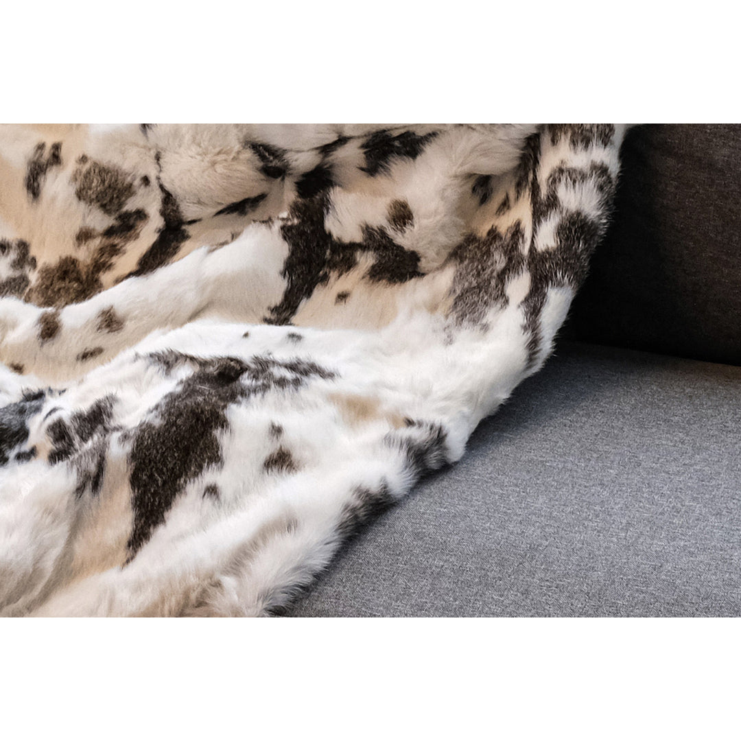 Natural Rabbit faux Throw Blanket 50x60 Hand-Tufted Ultra Soft Cozy Decor Image 2