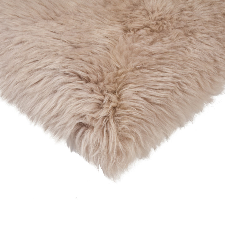 Natural   Zealand Sheepskin Chair Pad  4-Piece  Taupe  17"x17" Image 2