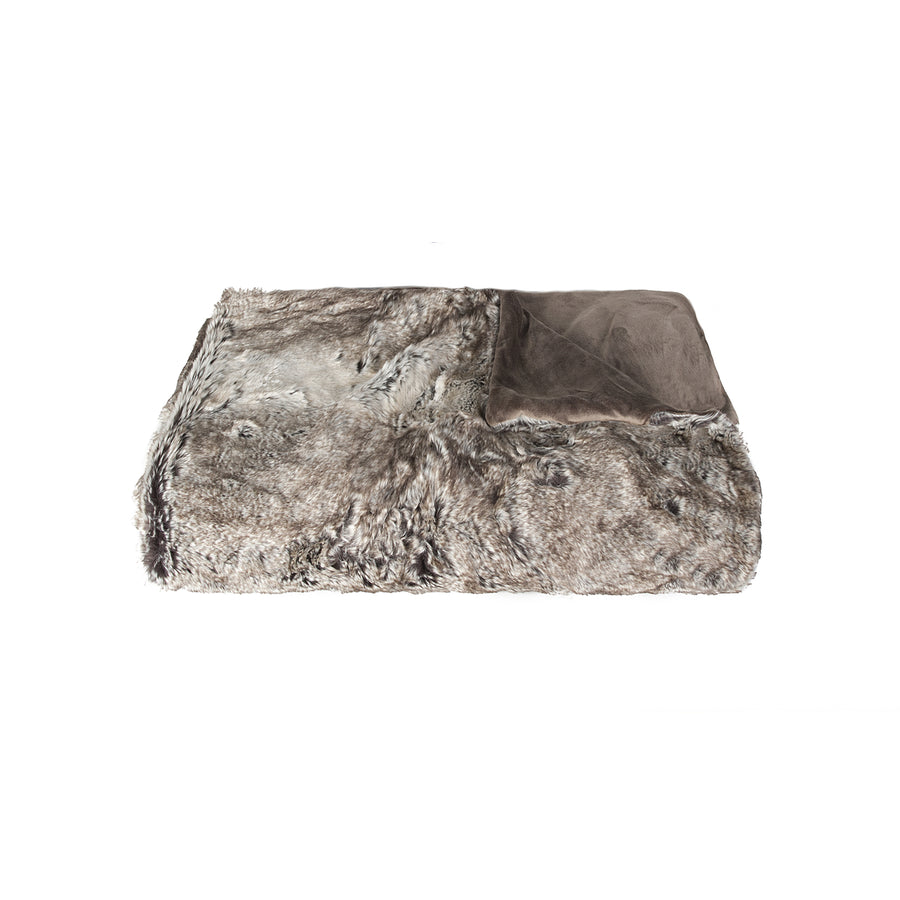 Luxe  Signature Faux faux Throw  1-Piece  50"x60"  2 Image 1