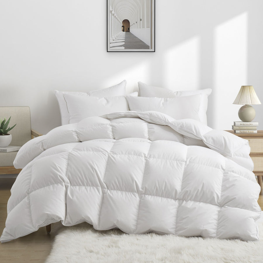 800 Fill Power European White Down Comforter-Heavy Weight Comforter for Cold Winter Image 1