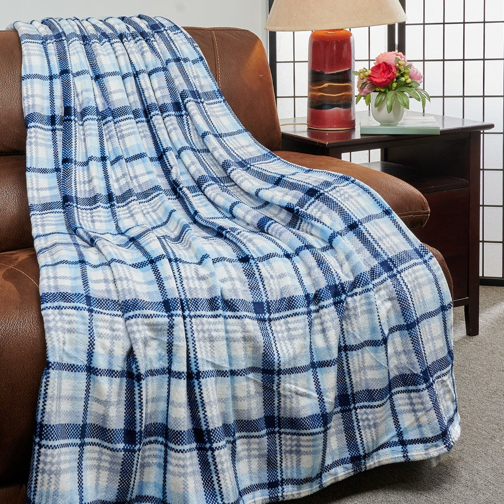 Kathy Ireland Flannel Fleece Plush Blanket Image 2