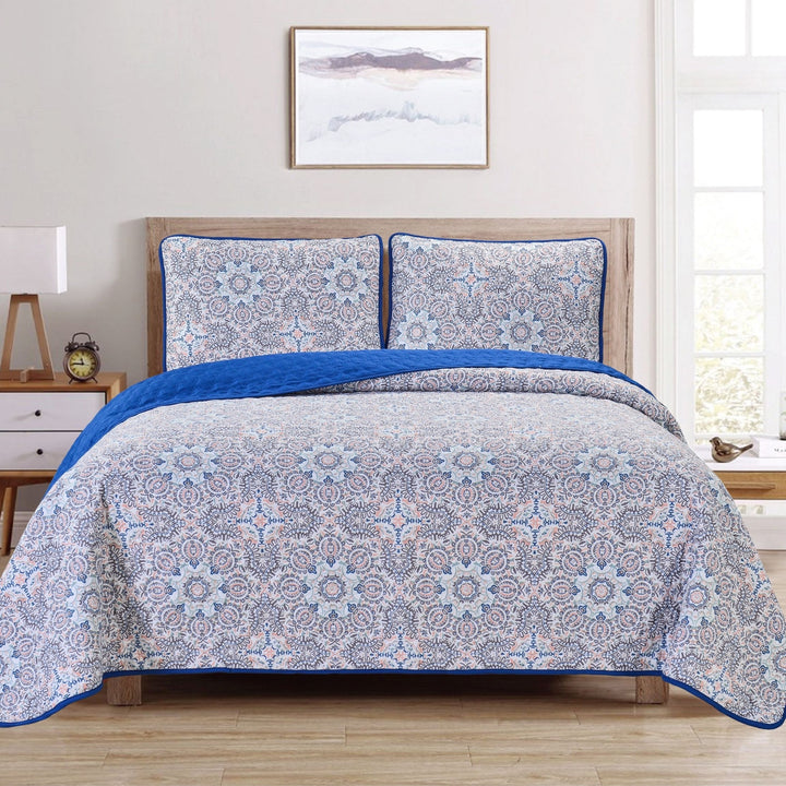 Dan River Reversible Printed Quilt Set (3 Piece) Image 1