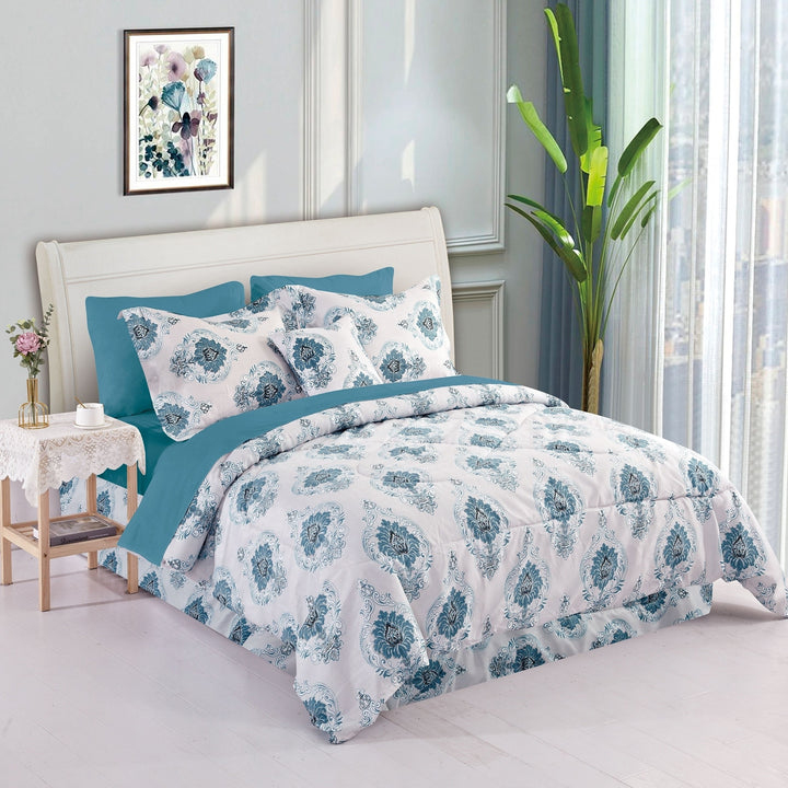 Bibb Home 8 Piece Comforter Set with Decorative Pillows Image 4