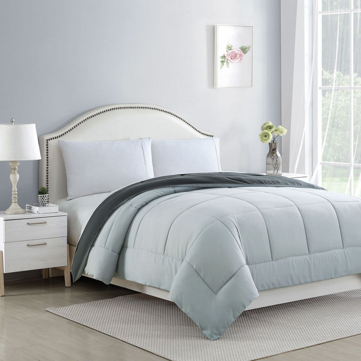 Bibb Home 2-Tone Reversible Down Alternative Comforter Image 1