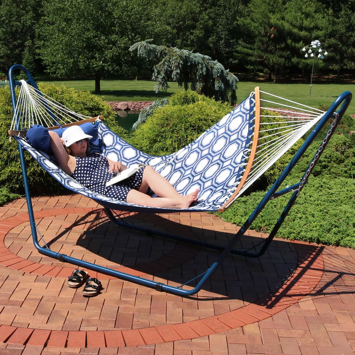 Sunnydaze 2-Person Quilted Fabric Hammock with Blue Steel Stand - Navy/Gray Image 6