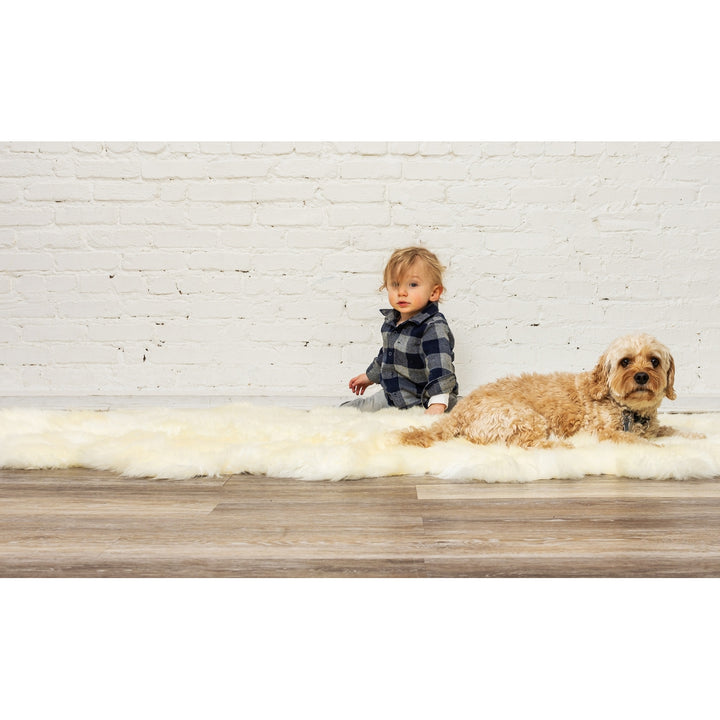 Natural Zealand Sheepskin Rug 5x6 Soft Hypoallergenic Natural Image 3