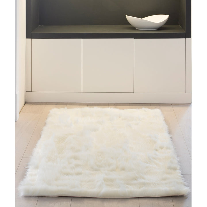 Luxe Hudson Faux Sheepskin Rug 3x5 Off White Plush Throw Image 4