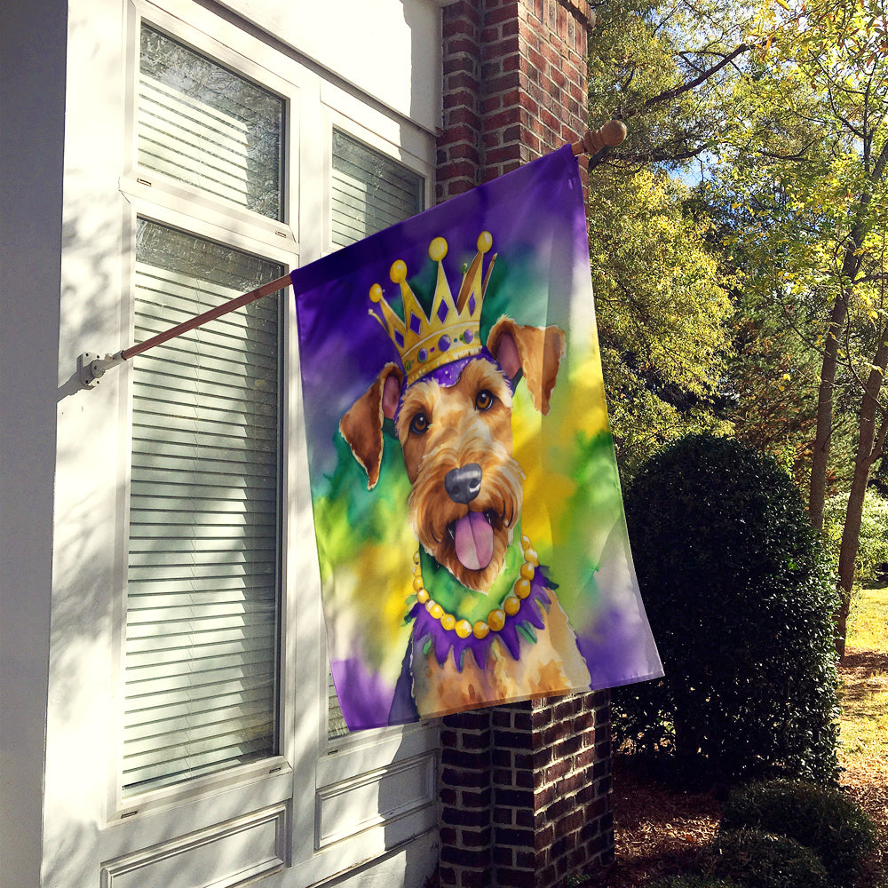 Airedale Terrier King of Mardi Gras House Flag Image 2