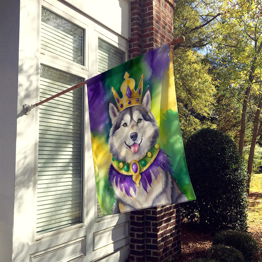 Alaskan Malamute King of Mardi Gras House Flag Image 2