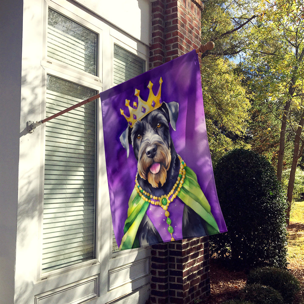 Giant Schnauzer King of Mardi Gras House Flag Image 2