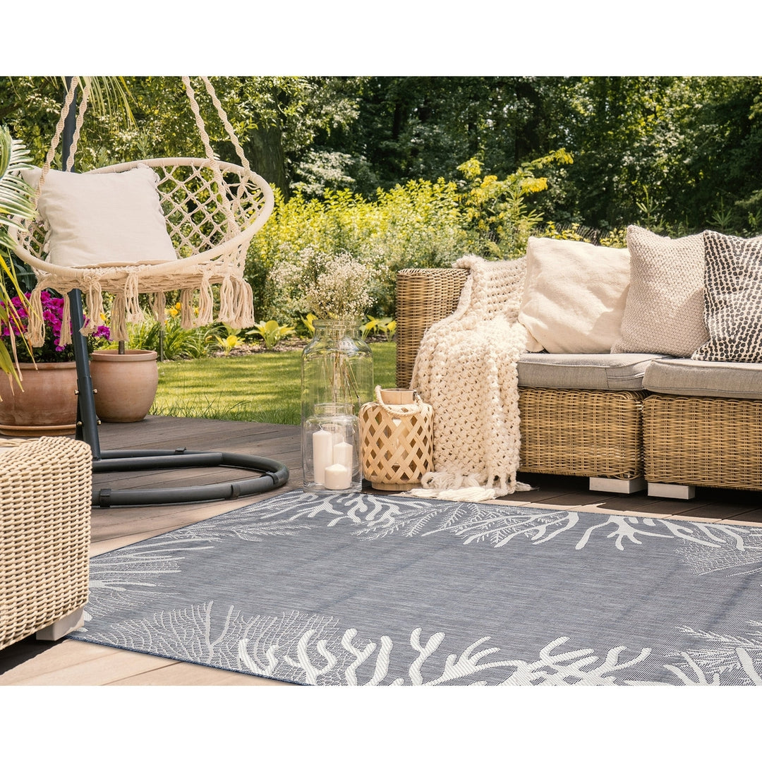 Liora Manne Carmel Reef Border Indoor Outdoor Area Rug Navy Image 3