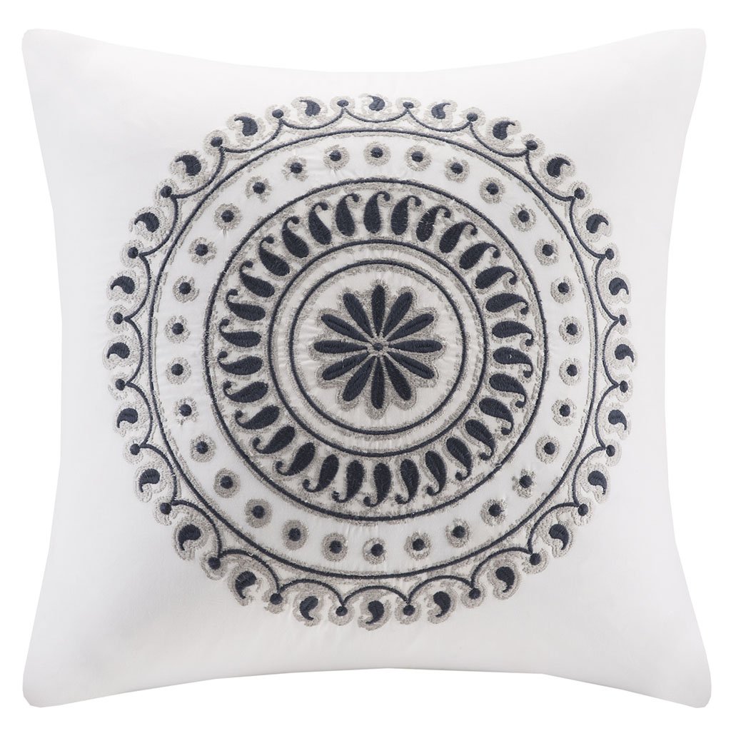 Gracie Mills Krauss 200TC Medallion Embroidered Square Pillow - GRACE-5332 Image 1