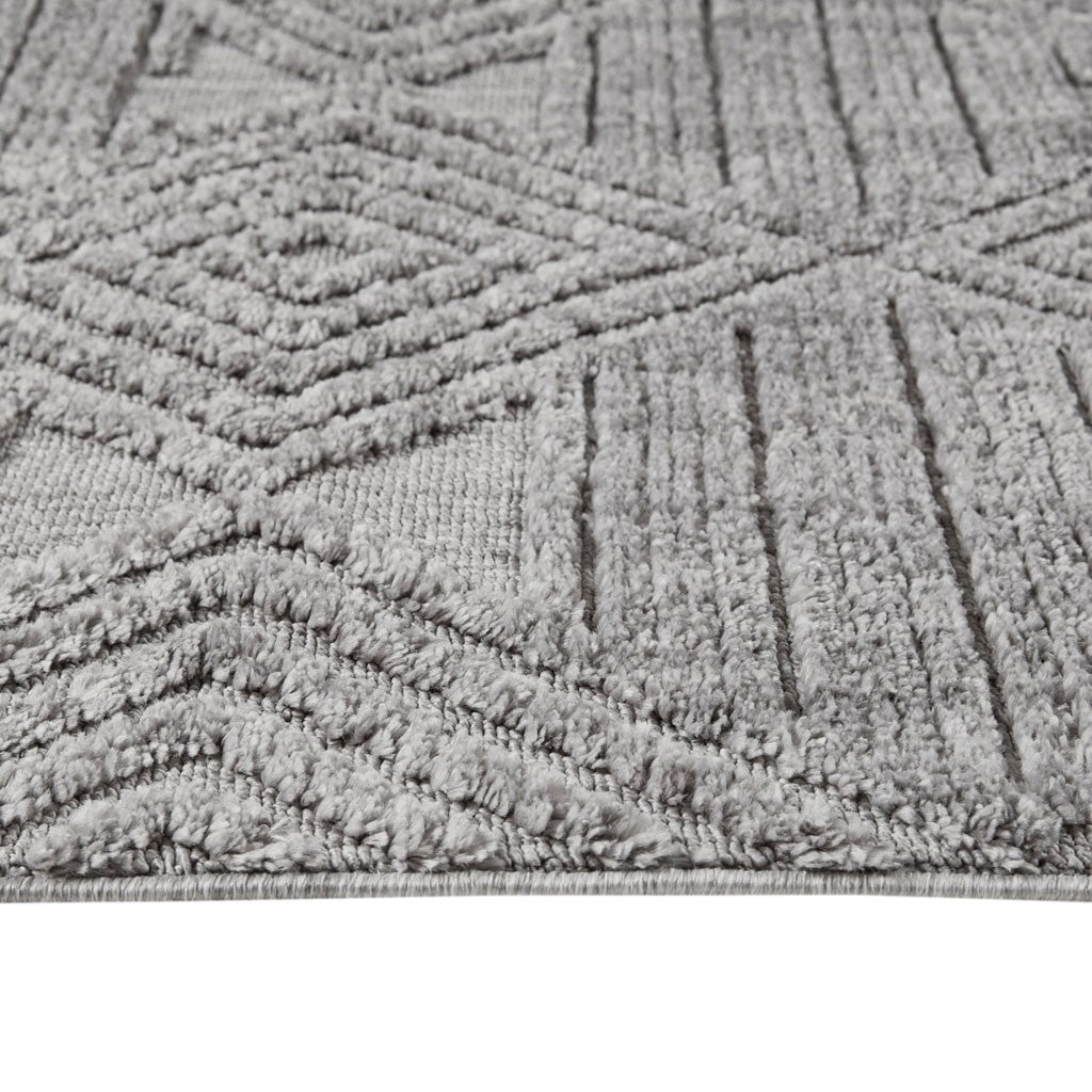 Gracie Mills Humberto Geometric Woven Diamond Indoor Area Rug - GRACE-13505 Image 3