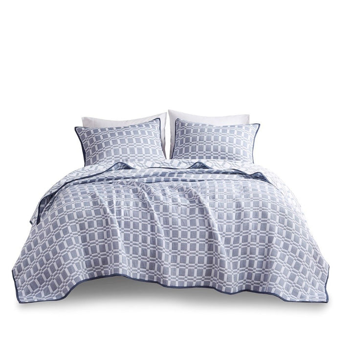 Gracie Mills Jefferey Reversible Matelasse 3-Piece Coverlet Set - GRACE-15589 Image 1