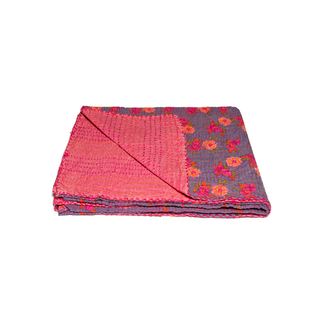 Taj Hotel Home Decor Kantha Cotton Throw | 50"x70" | 8 Image 3