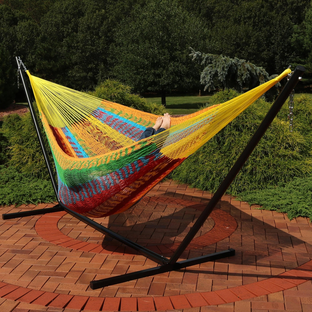 Sunnydaze 2-Person Cotton/Nylon Hammock with Steel Stand - Multi-Color Image 3