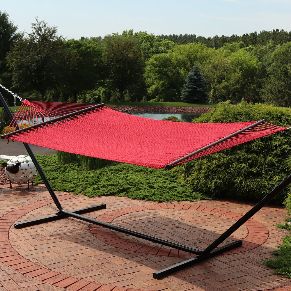 Sunnydaze 2-Person Polyester Rope Hammock with Spreader Bars - Red Image 2