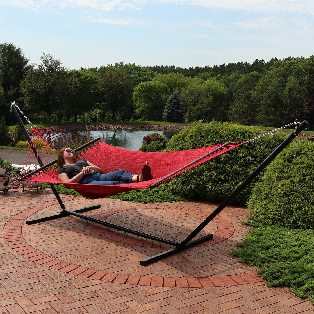 Sunnydaze 2-Person Polyester Rope Hammock with Spreader Bars - Red Image 8