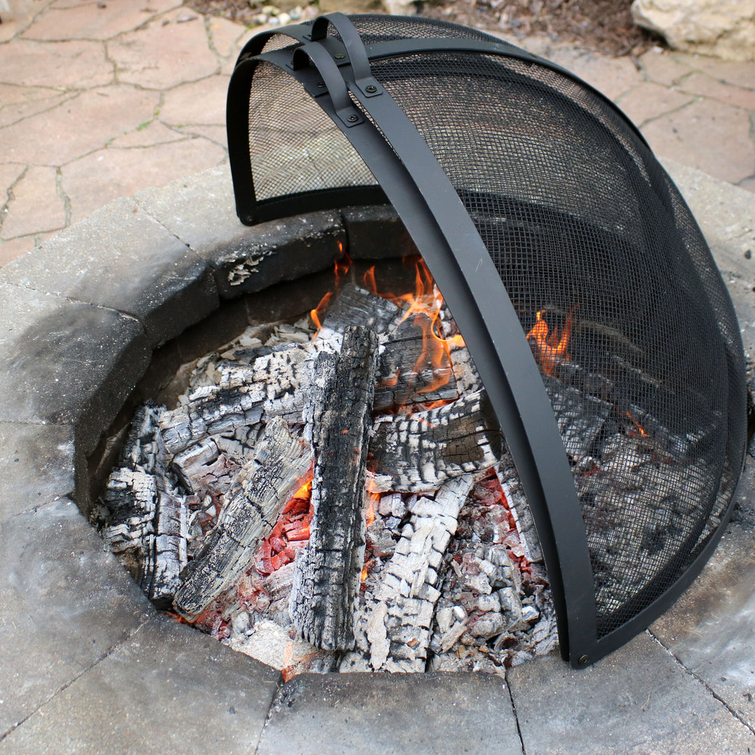 Sunnydaze 32 in Easy Access Steel Fire Pit Spark Screen Image 9