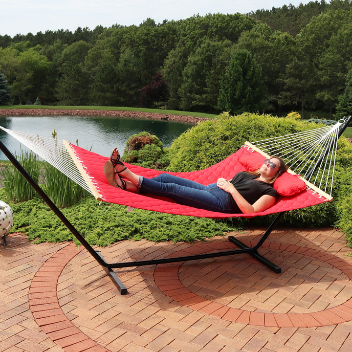 Sunnydaze 2-Person Quilted Fabric Hammock with Steel Stand - Red Image 5