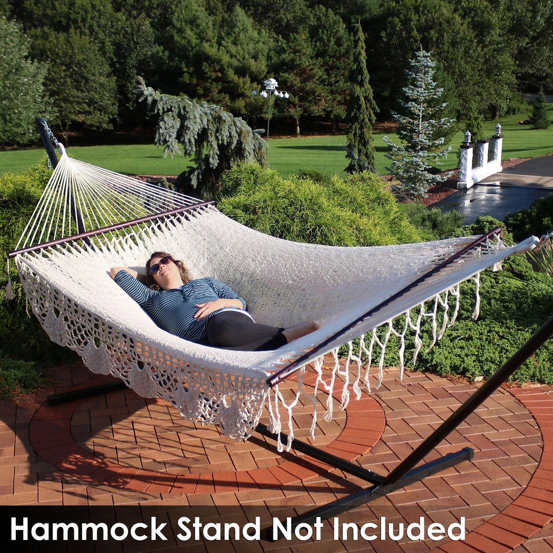 Sunnydaze 2-Person Woven Rope Hammock with Spreader Bars and Fringe - Cream Image 6