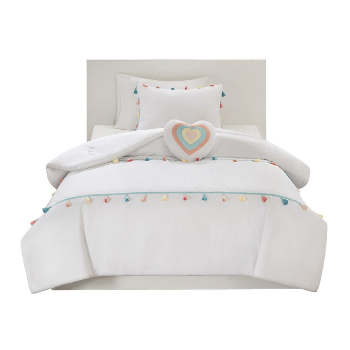 Gracie Mills Xylon Solid Tassel Comforter Set with Heart-Shaped Throw Pillow - GRACE-11782 Image 4