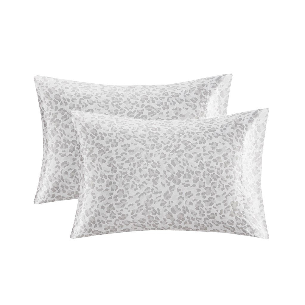 Gracie Mills Coralie 2-Peice Satin Pillowcase Set - GRACE-11969 Image 1