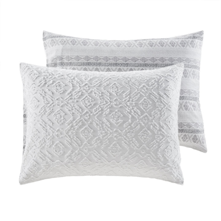 Gracie Mills Betsy Farmhouse Aztec Print Reversible Cotton Comforter Set - GRACE-12892 Image 2