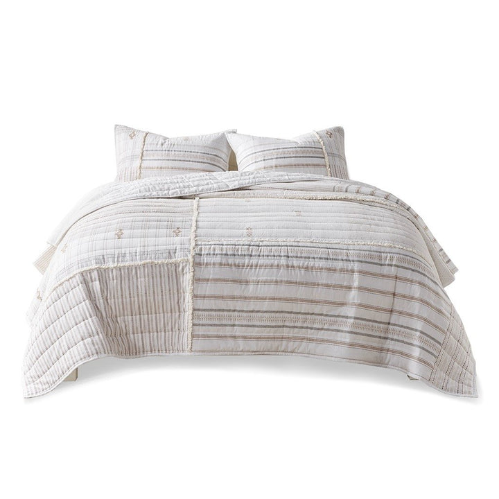 Gracie Mills Zander 3-Piece Stripe Printed Cotton Quilt Set with Trims - GRACE-14763 Image 2