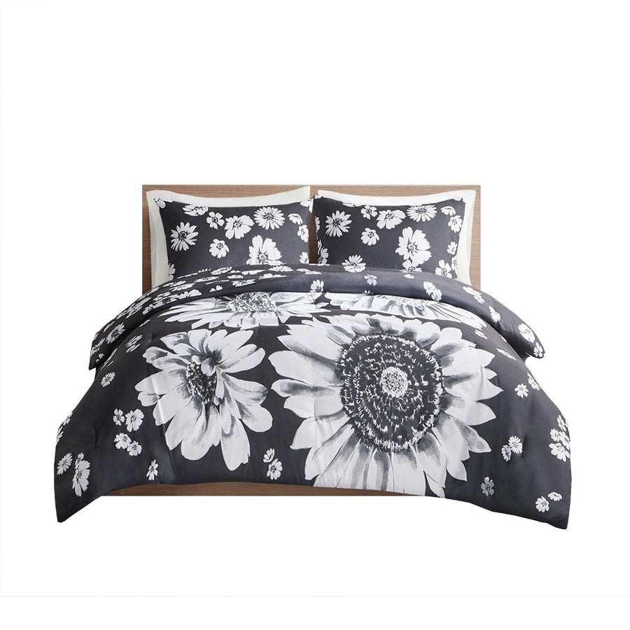 Gracie Mills Alistair Reversible Floral Comforter Set - GRACE-15340 Image 1