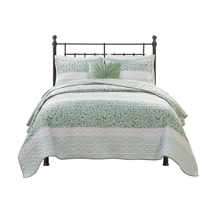 Gracie Mills Seersucker Comforter Set Coastal Breeze 5-Piece with Pillows GRACE-15440 Image 1