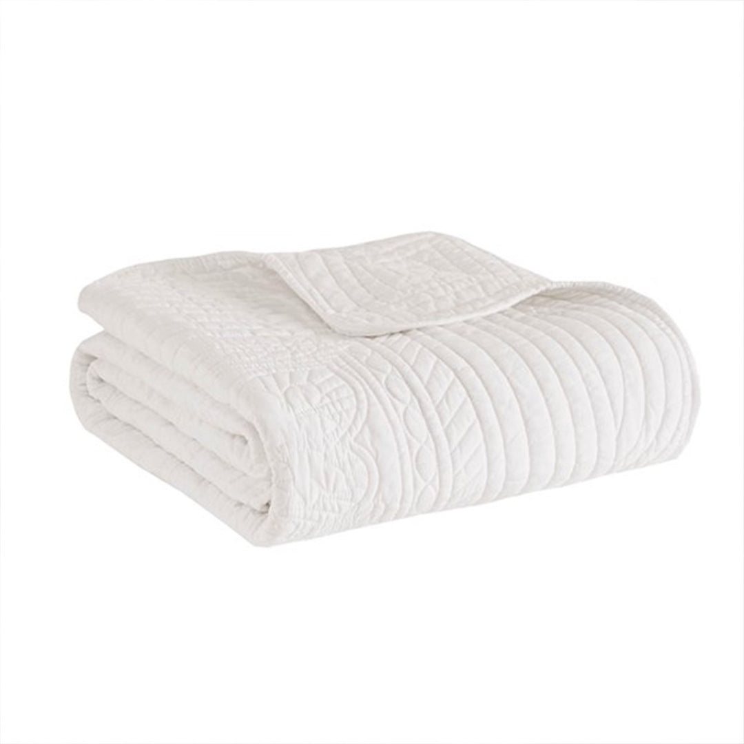 Gracie Mills Salvatore Oversized Stitched Scalloped Edges Throw Blanket - GRACE-3726 Image 1