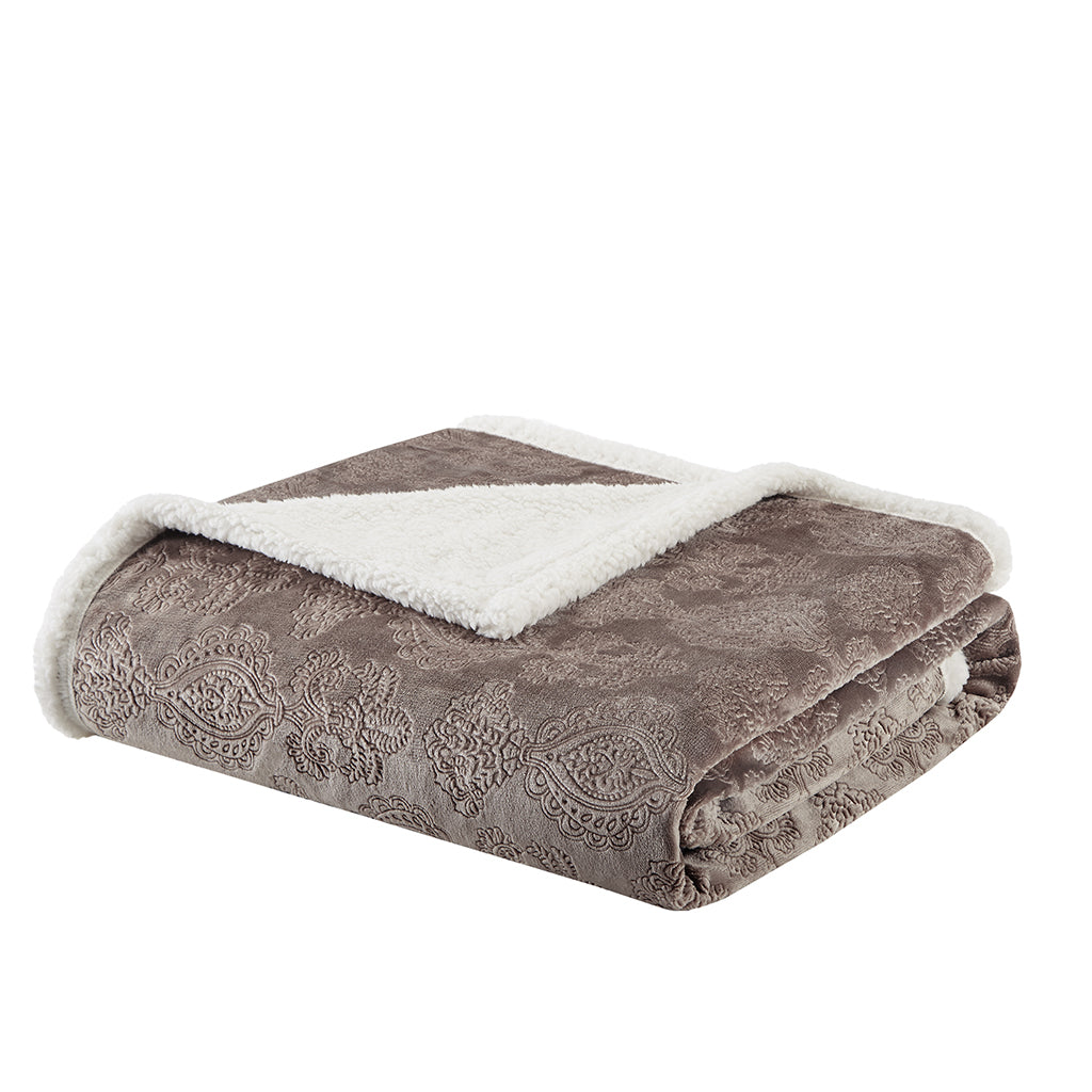 Gracie Mills Villarreal Oversized Plush Throw Blanket - GRACE-6507 Image 1