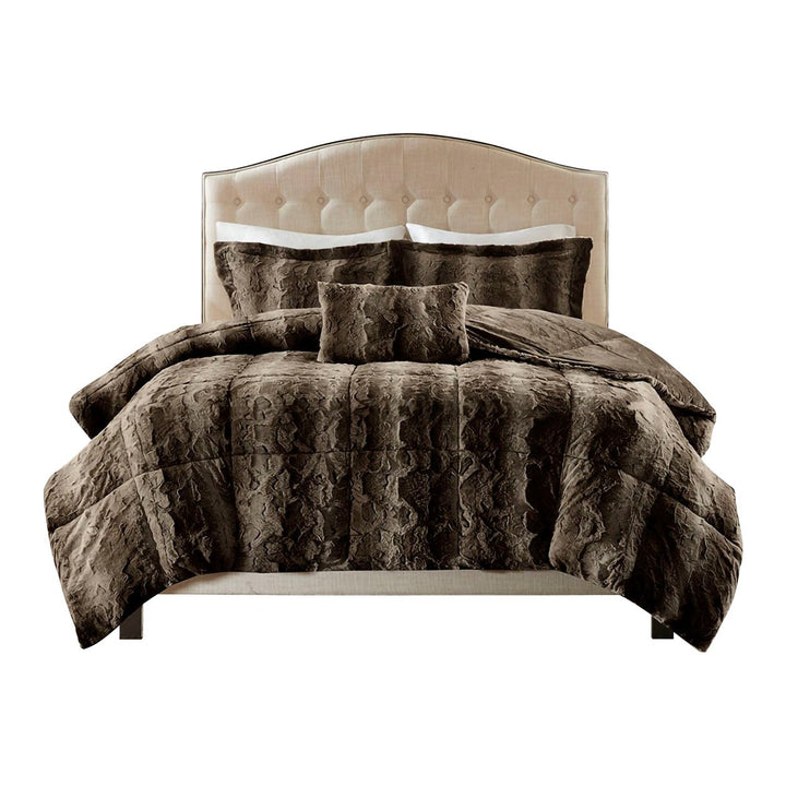 Gracie Mills Shawn 4-Peice Soft Faux faux to Mink Comforter Set - GRACE-7086 Image 1