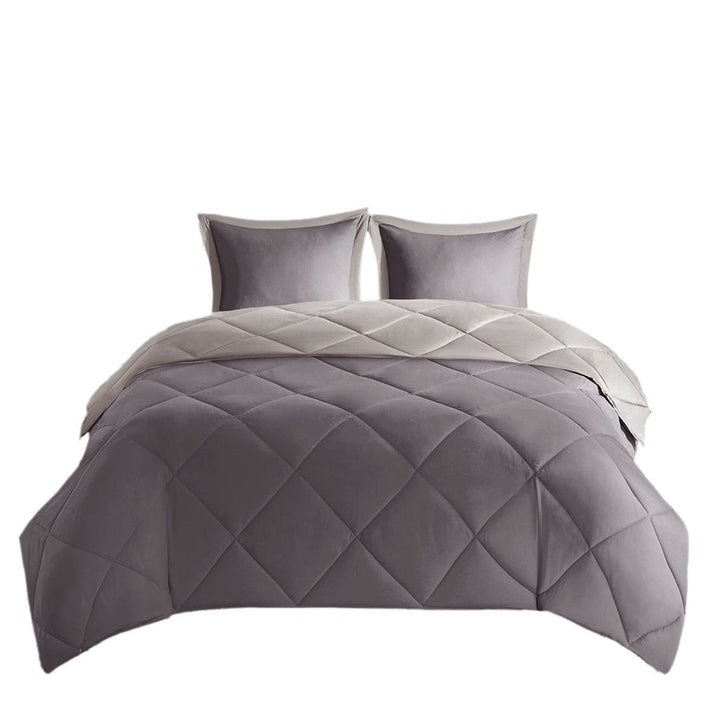 Gracie Mills Vicente Reversible Diamond Quilt Down Alternative Comforter Set with Moisture Resistant Protection - Image 9