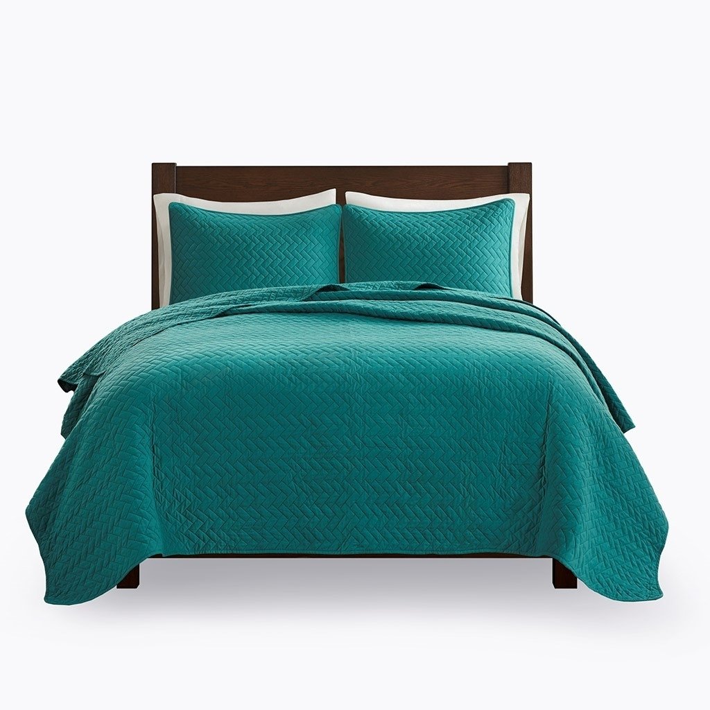 Gracie Mills Ria Solid Oversized Herringbone Quilt Set - GRACE-1307 Image 1