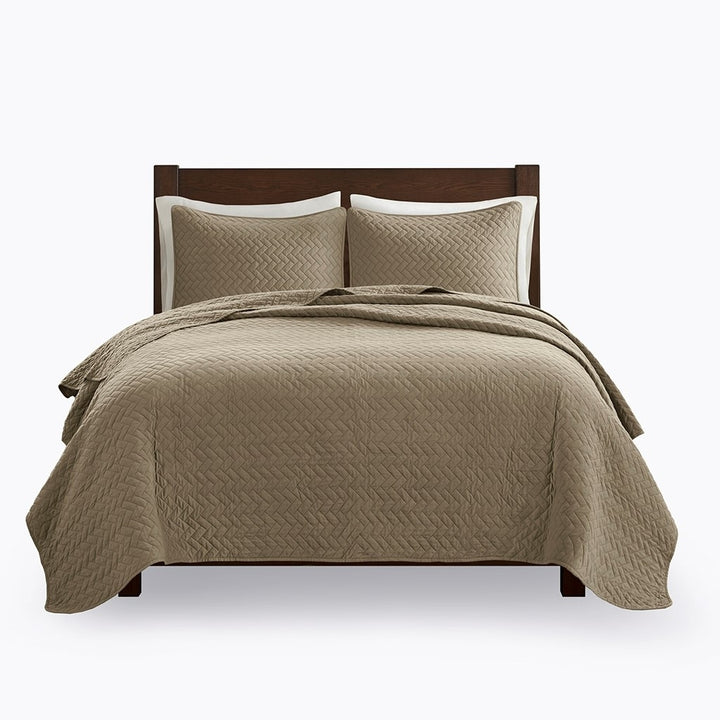 Gracie Mills Ria Solid Oversized Herringbone Quilt Set - GRACE-1307 Image 7