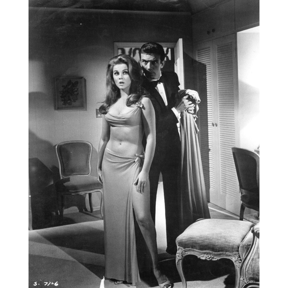 Ann Margret - Shocked Photo Print (8 x 10) - Item DAP11415 Image 1