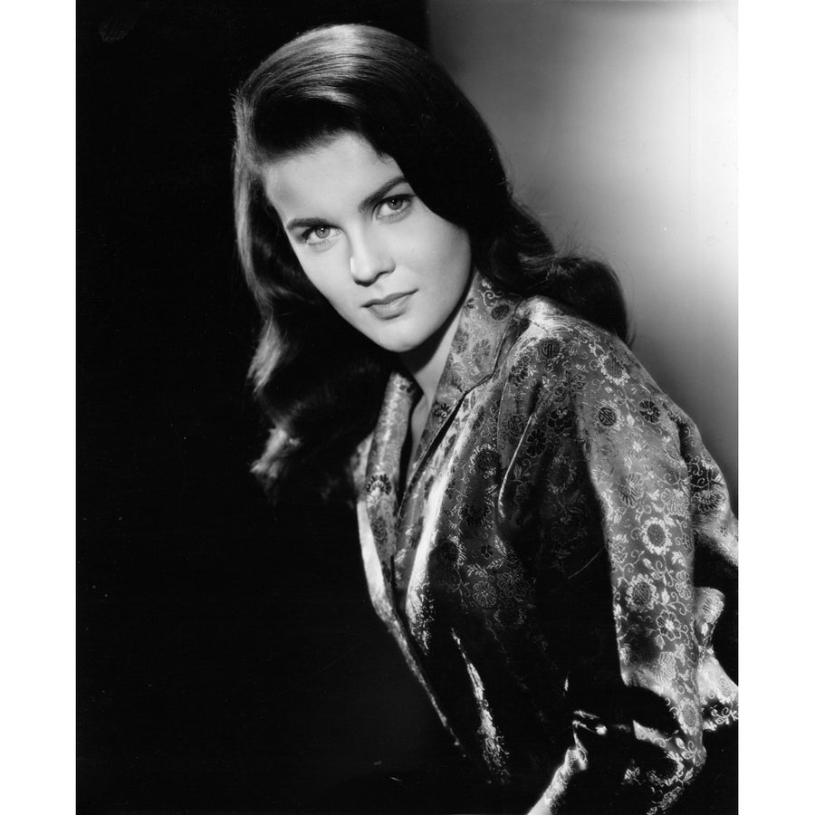 Ann Margret - Dark Portrait Photo Print (8 x 10) - Item DAP11480 Image 1