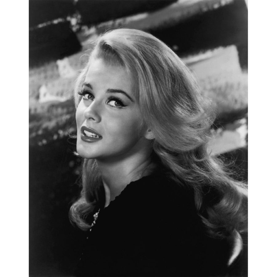 Ann Margret - Black and White Portrait Photo Print (8 x 10) - Item DAP11557 Image 1