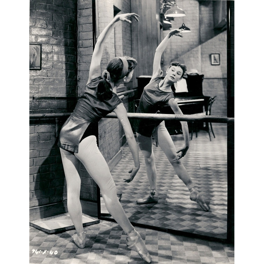 Audrey Hepburn - Ballet Mirror Photo Print (8 x 10) - Item DAP11636 Image 1