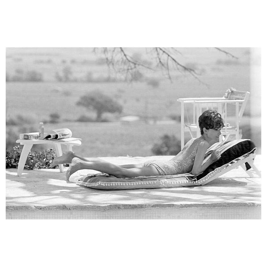 Audrey Hepburn - Tanning Photo Print (10 x 8) - Item DAP11663 Image 1