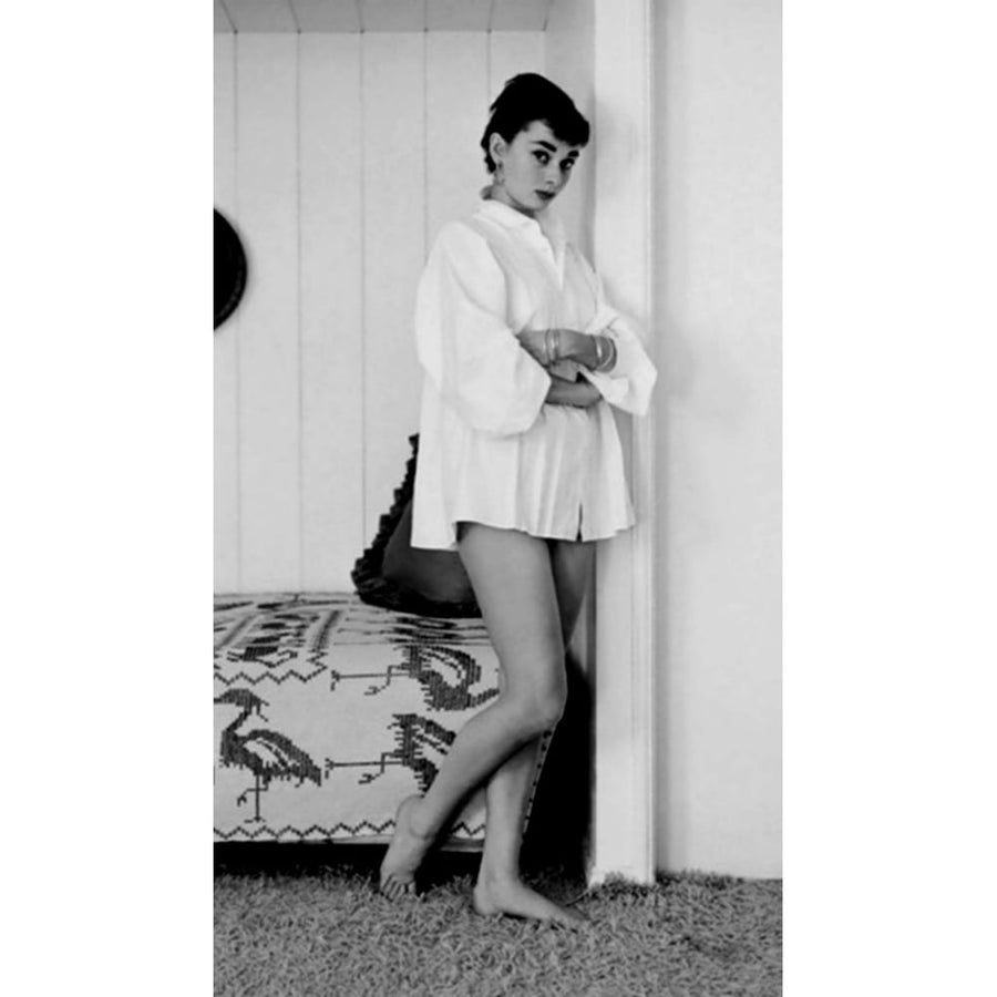 Audrey Hepburn - Wall Photo Print (8 x 10) - Item DAP11693 Image 1