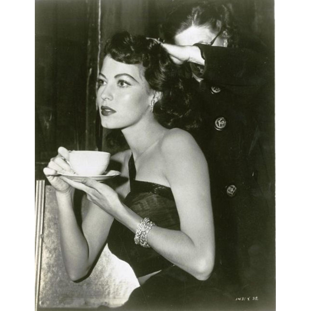 Ava Gardner - Tea Photo Print (8 x 10) - Item DAP11883 Image 1