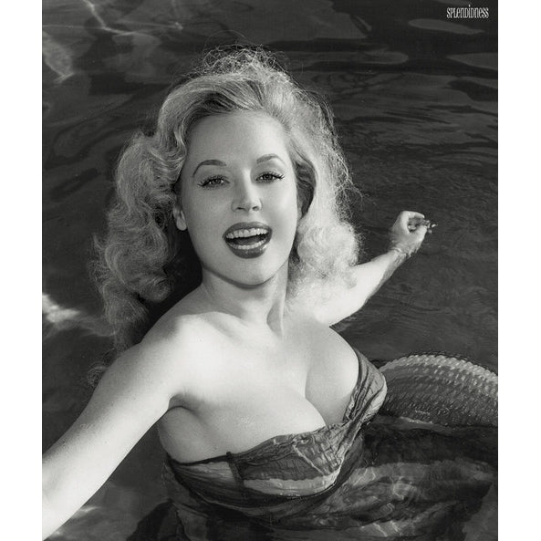 Betty Brosmer - Water Photo Print (8 x 10) - Item DAP12778 Image 1