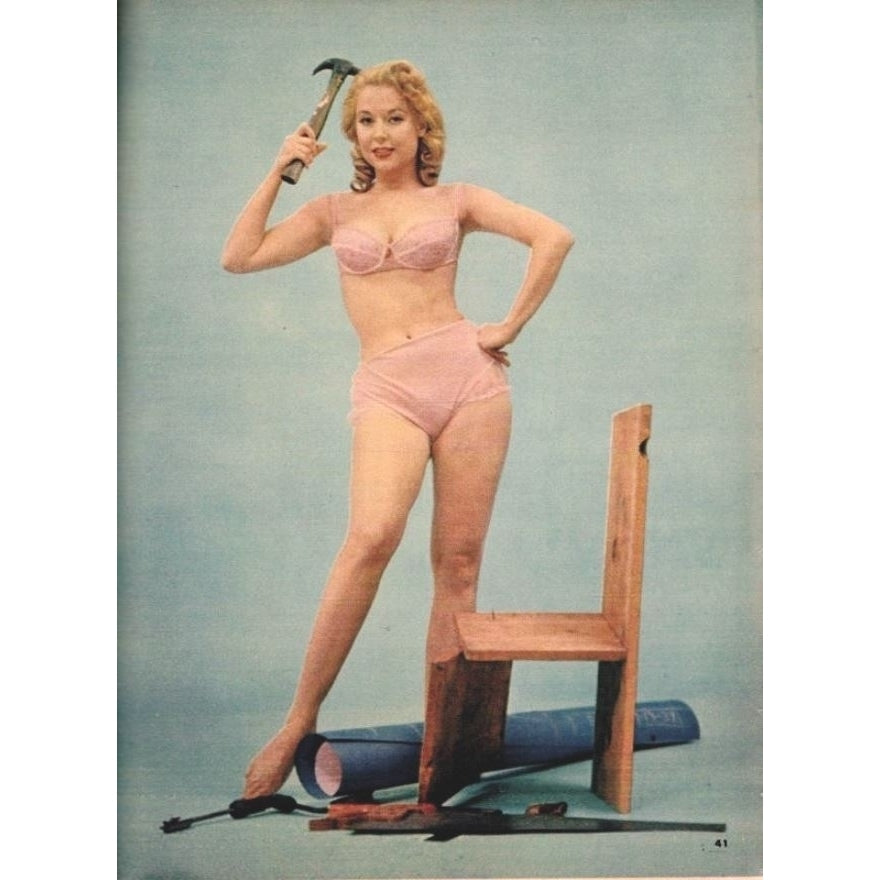 Betty Brosmer - Hammer Photo Print (8 x 10) - Item DAP12822 Image 1