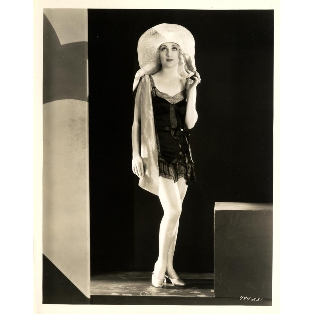 Carole Lombard - lingerie with big hat Photo Print (8 x 10) - Item DAP14621 Image 1